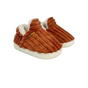 Cozy‎ Orange Slippers